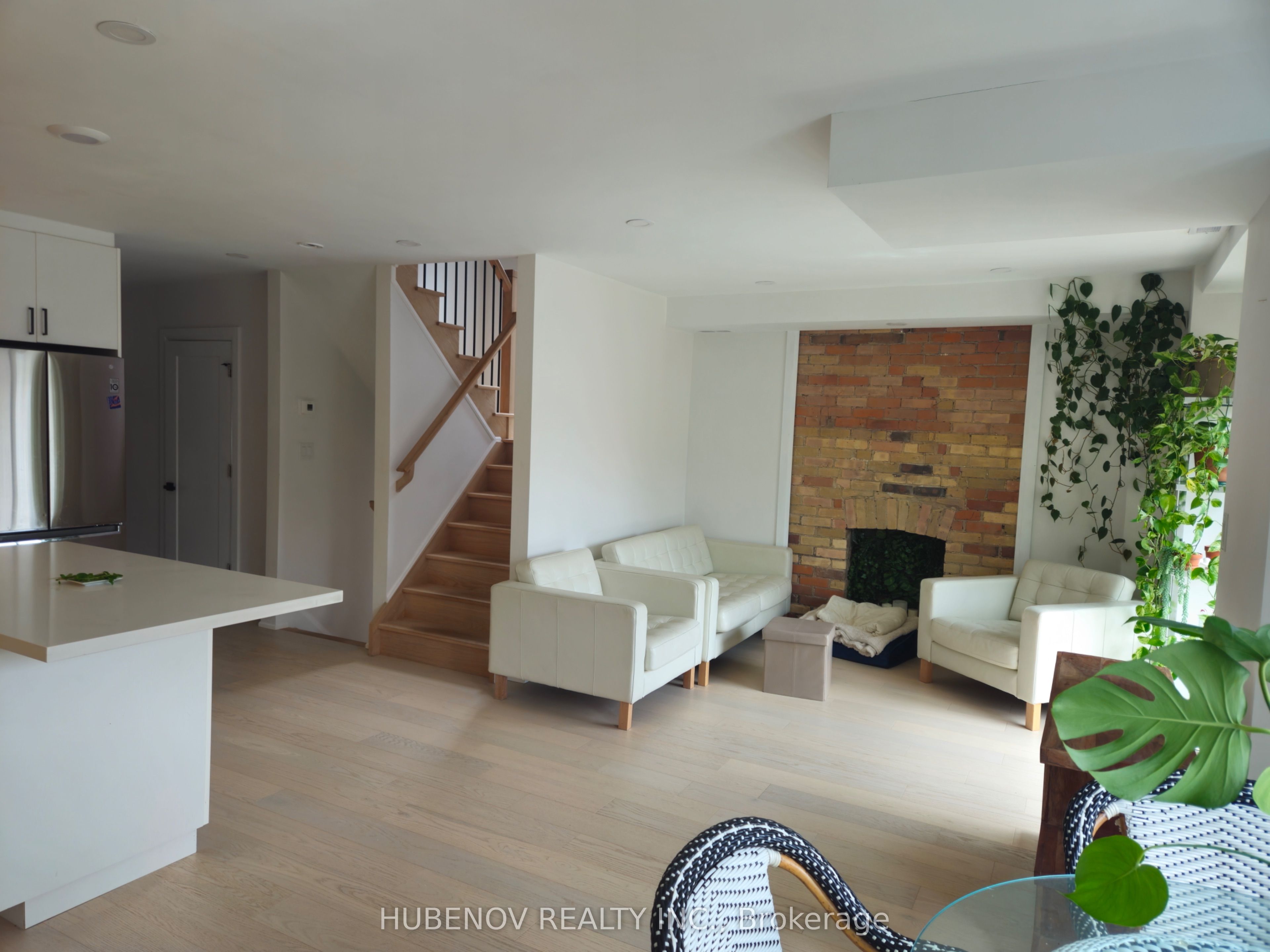 Additional image 3 of 1535 Dufferin Street, Toronto, ON, M6H 3L5