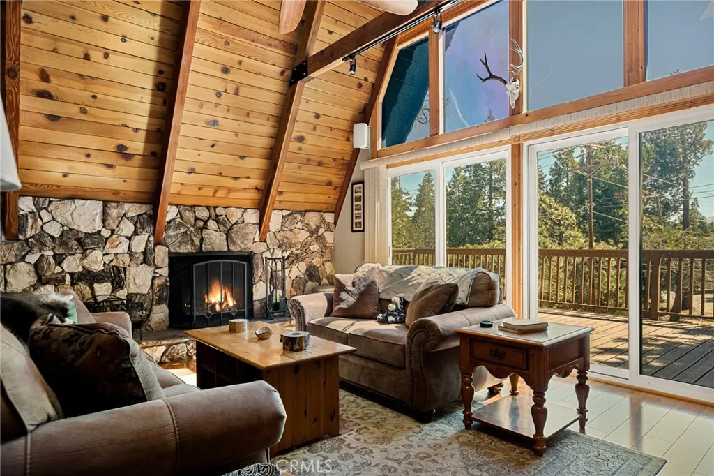 Additional image 6 of 348 Brentwood Dr, Lake Arrowhead, CA 92352