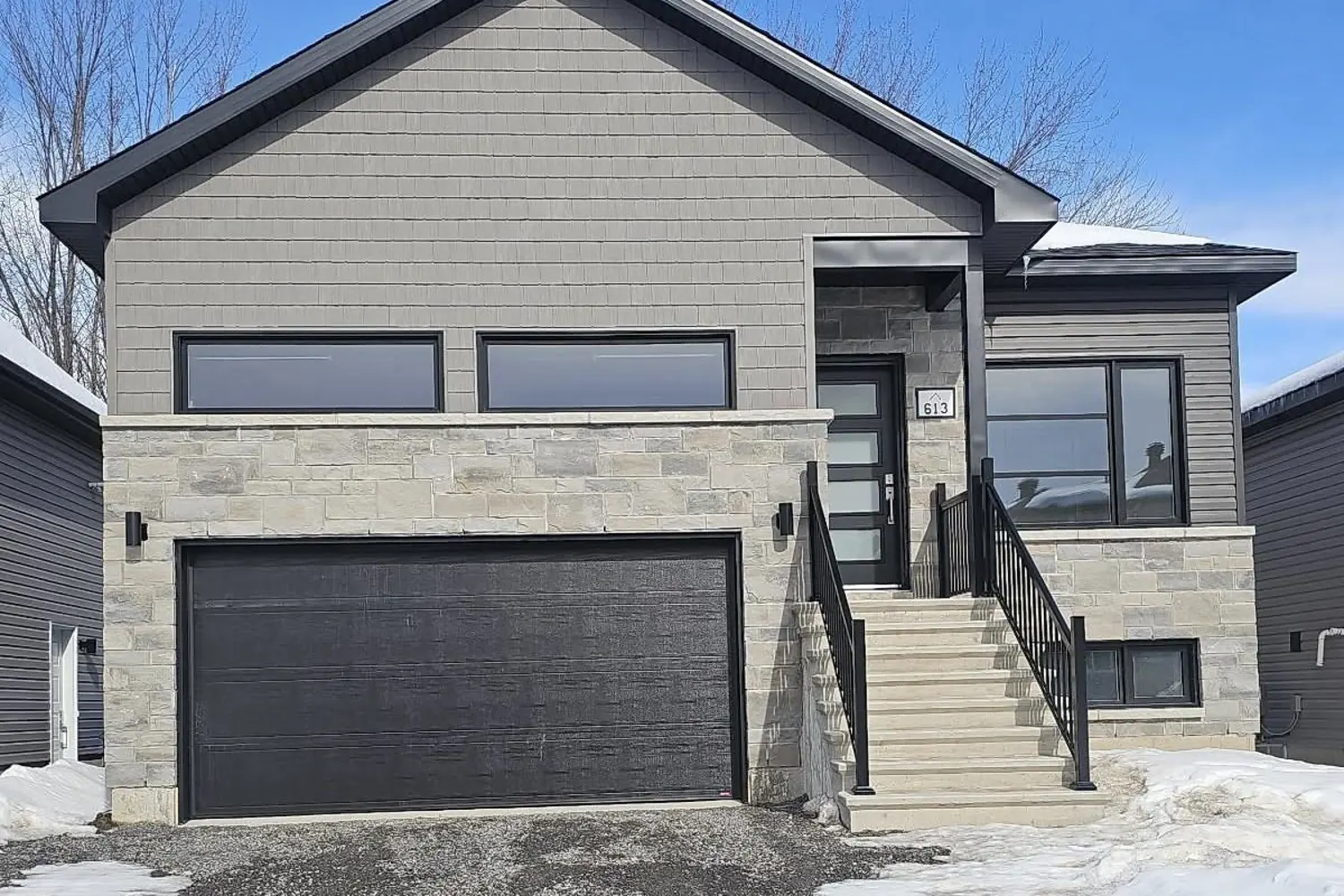 613 Montessor Crescent