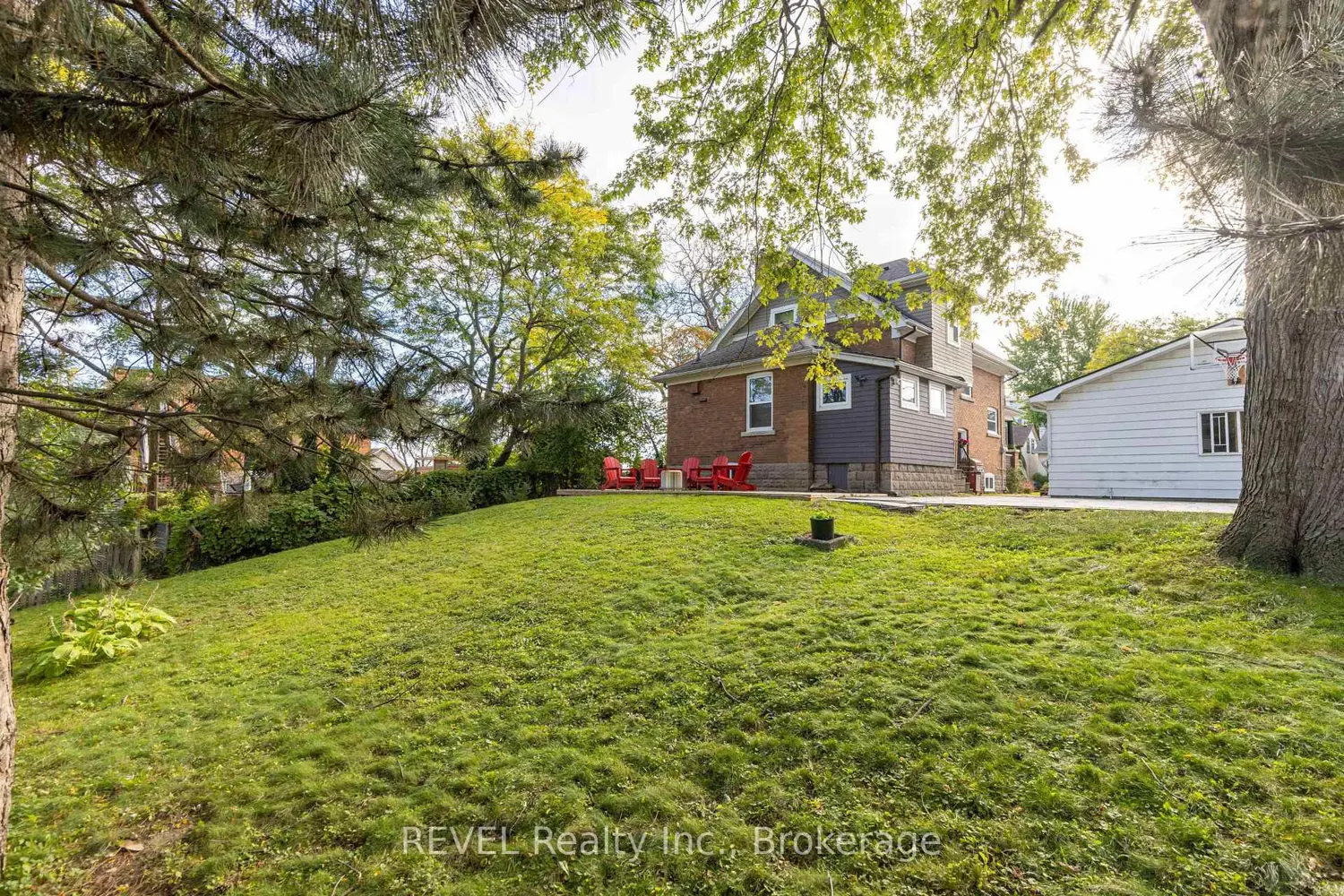 Additional image 12 of 10 Canal Street