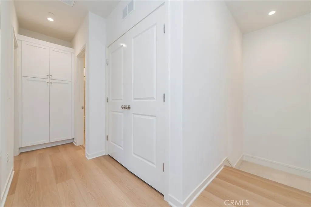 Additional image 19 of 723 Spring Garden Gdn, Irvine, CA 92618