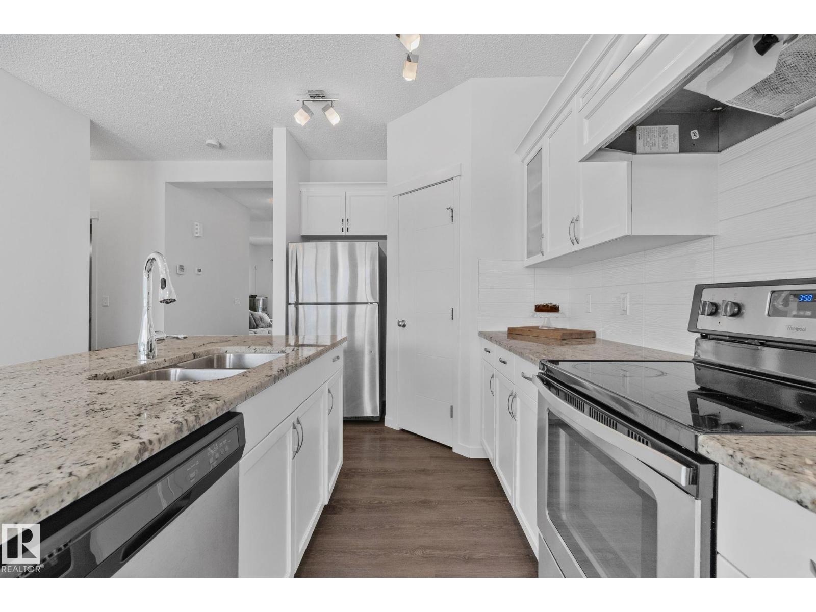 Additional image 3 of 540 Ebbers Way NW, Edmonton, AB, T5Y3T8