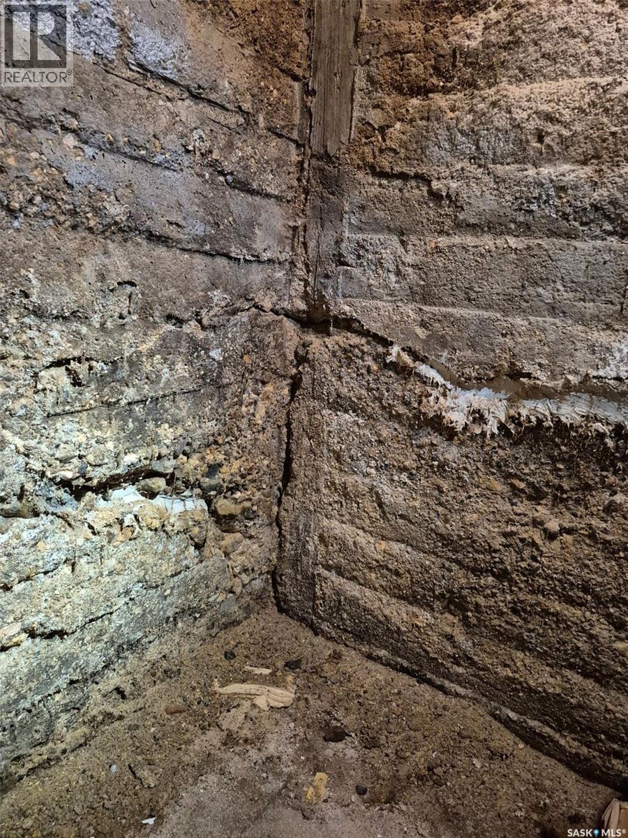 Additional image 5 of 818 K Avenue N, Saskatoon, SK, S7L2N1