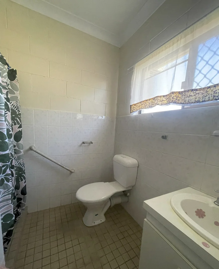 Additional image 11 of 4 & 5/25 Queen Street, Ayr QLD 4807