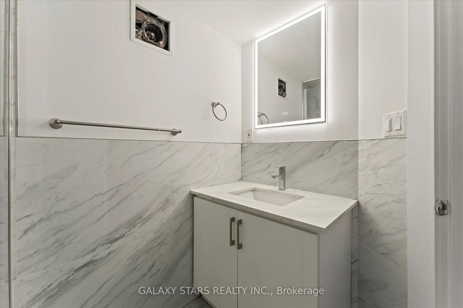 Additional image 12 of 732 Church Street