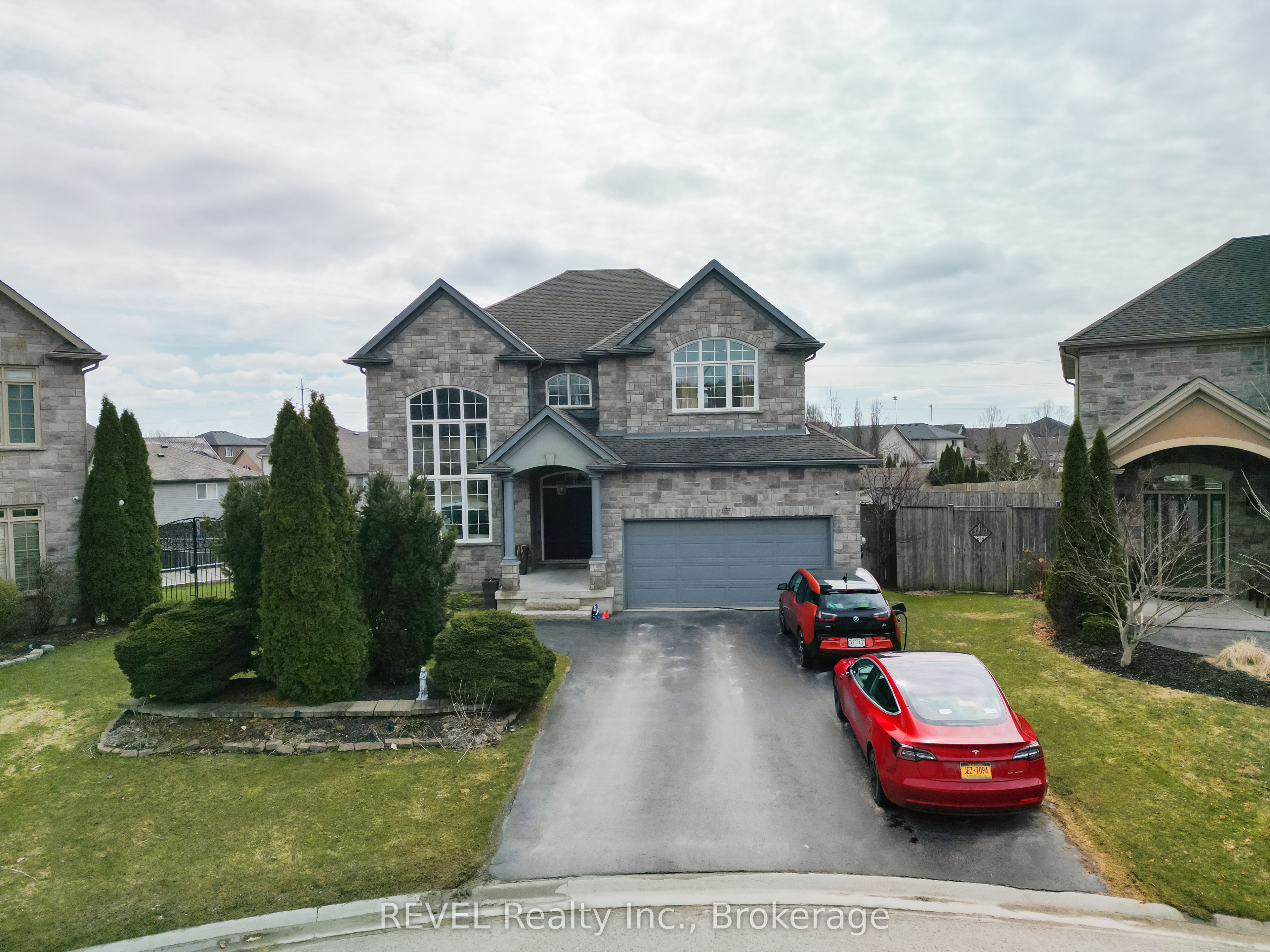 6600 Richard Crescent, Niagara Falls, ON, L2H 0A9