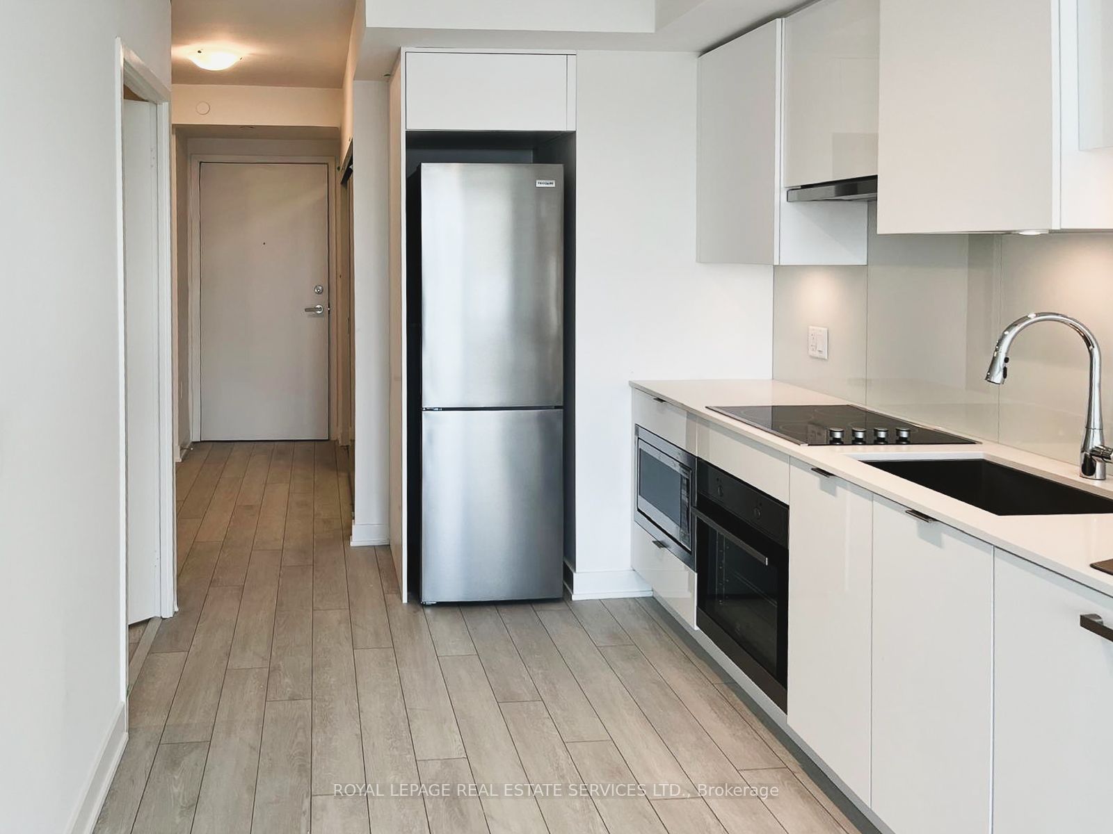 Additional image 3 of 3611-195 Redpath Avenue, Toronto, ON, M4P 0E3