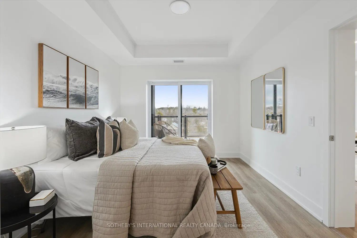 Additional image 5 of 19B West Street 306