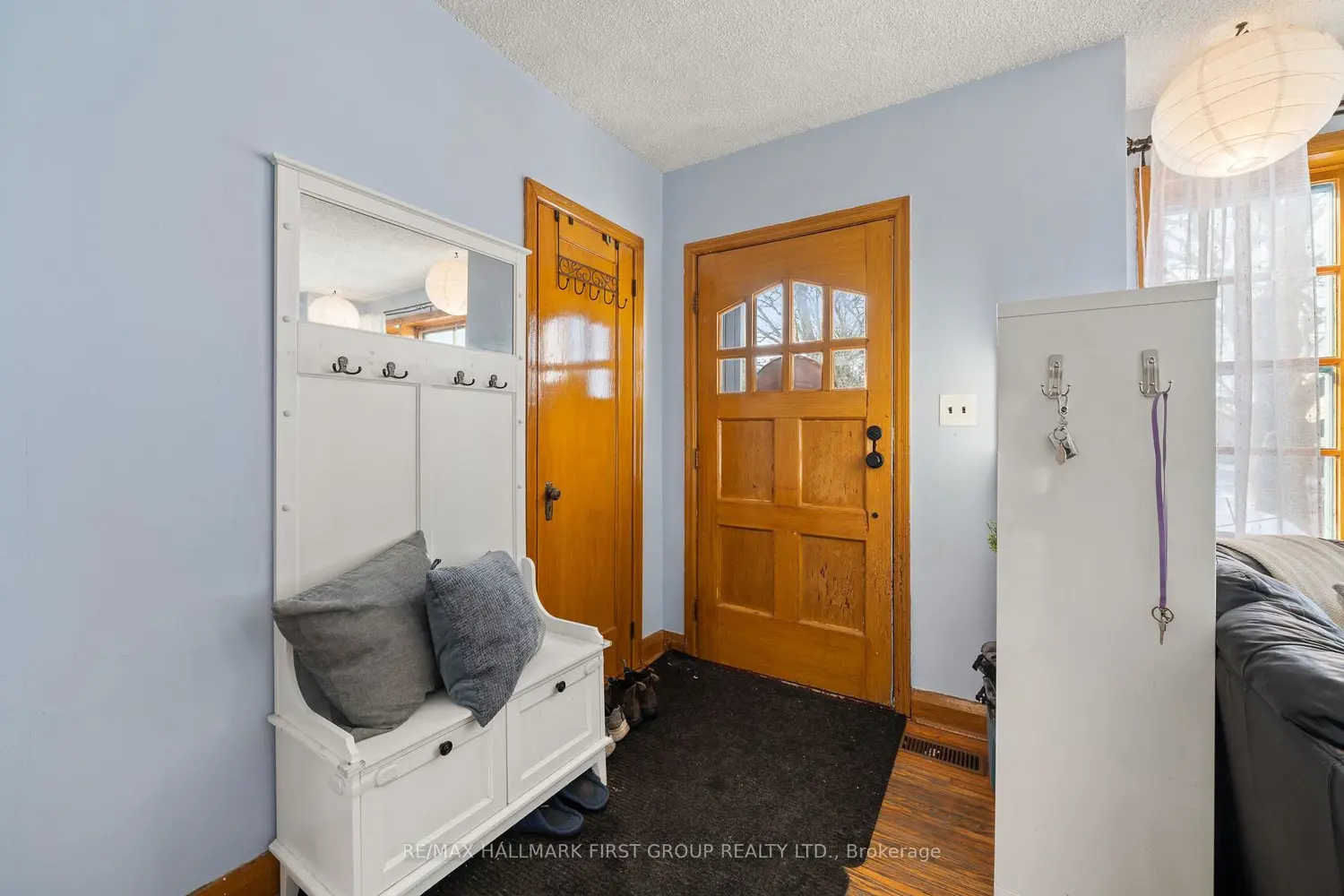 93 John Street photo 3