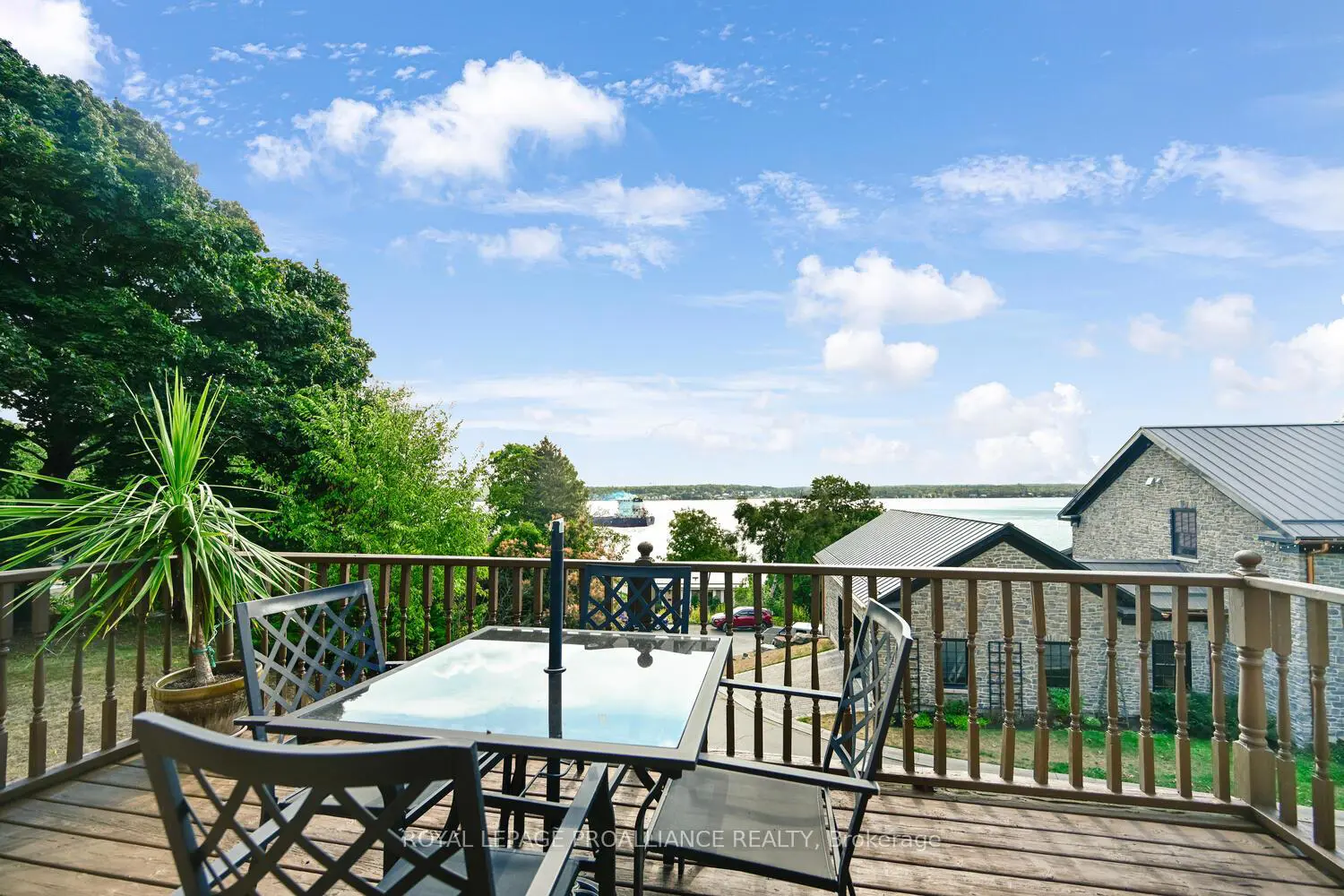 Additional image 11 of 10 Cliffside Crescent