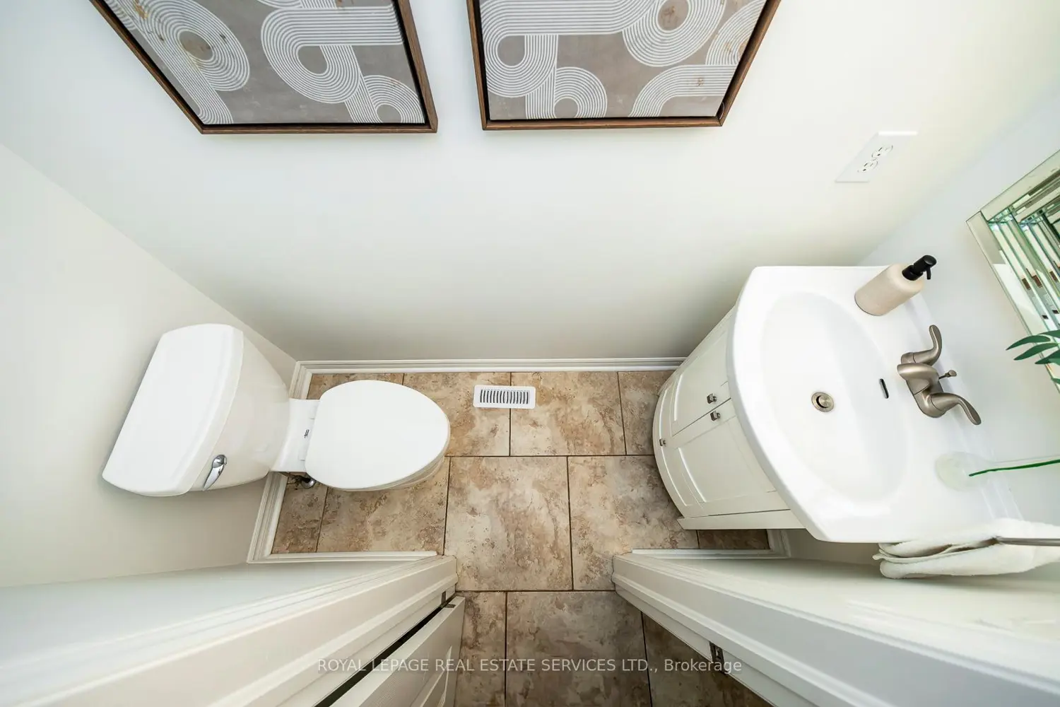 Additional image 9 of 1387 Bayshire Drive