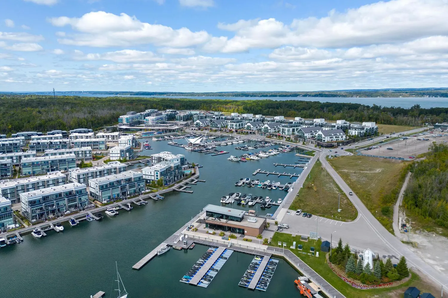 Additional image 14 of 415 Sea Ray Avenue #431