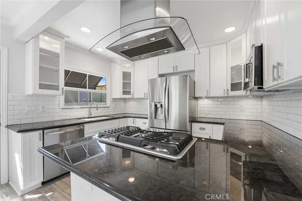 Additional image 25 of 5857 E Mezzanine Way, Long Beach, CA 90808