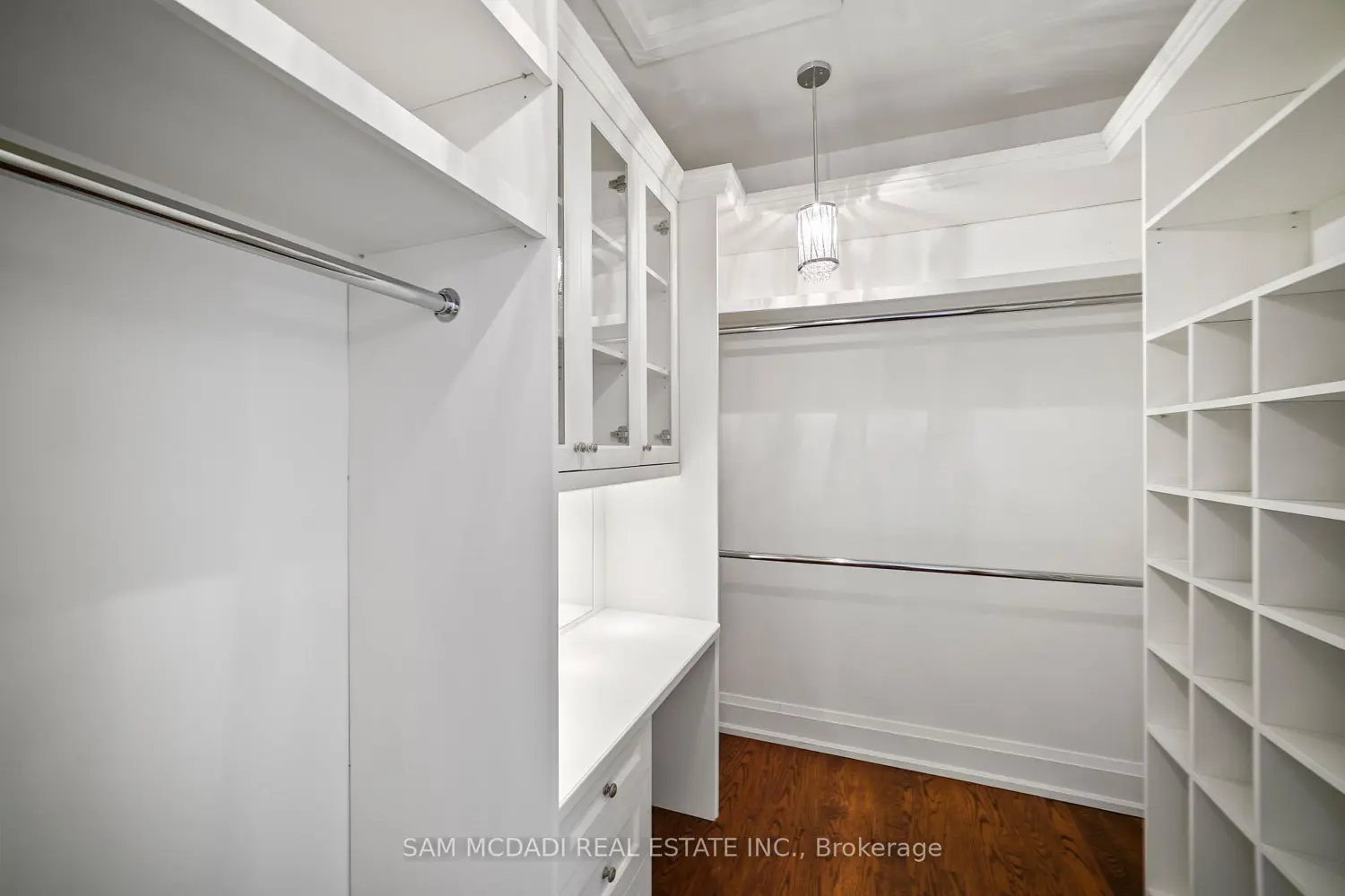 Additional image 10 of 190 Maplewood Road