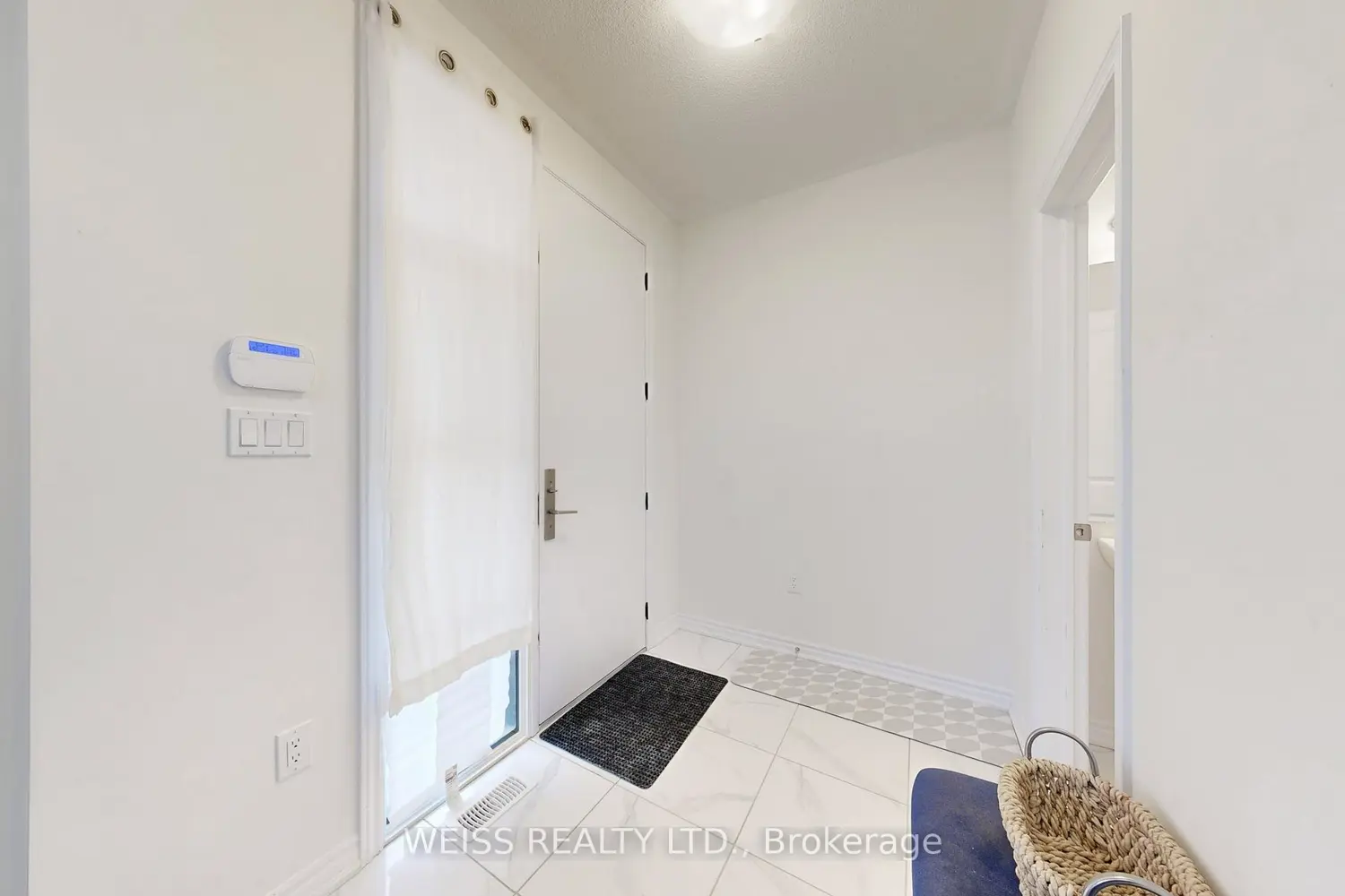 Additional image 19 of 6729 Thickson Road