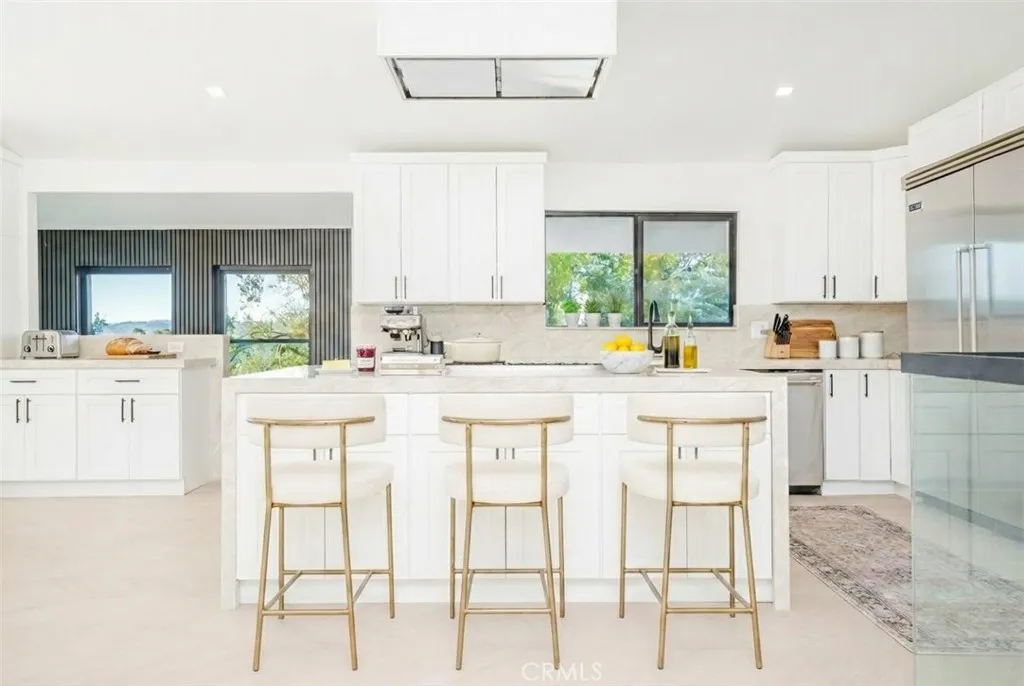 Additional image 94 of 18827 Edleen Drive, Tarzana, CA 91356