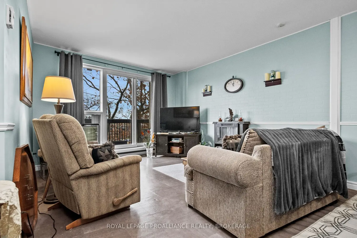 Additional image 7 of 66 Greenview Drive 510