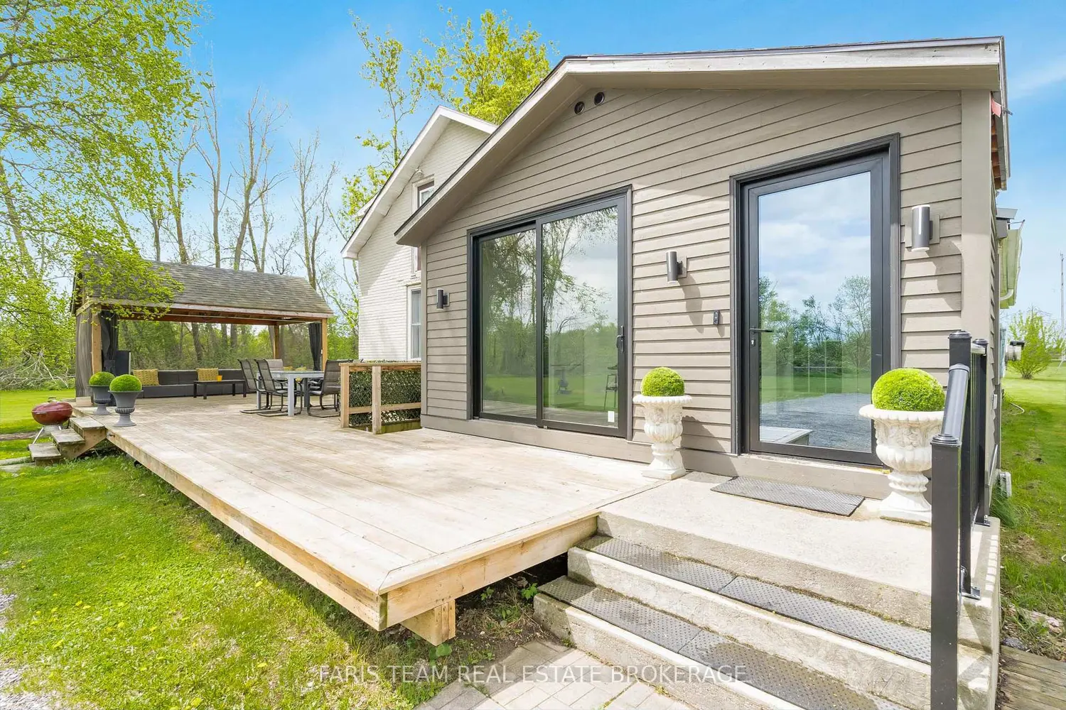 Additional image 6 of 2351 20Th Side Road