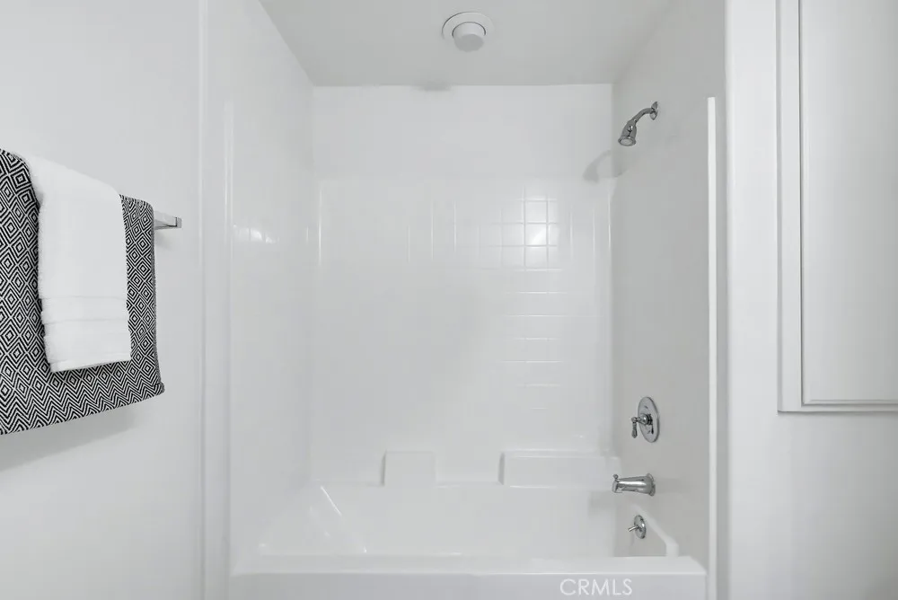 Additional image 102 of 13075 Pacific Promenade Unit 115, Playa Vista, CA 90094