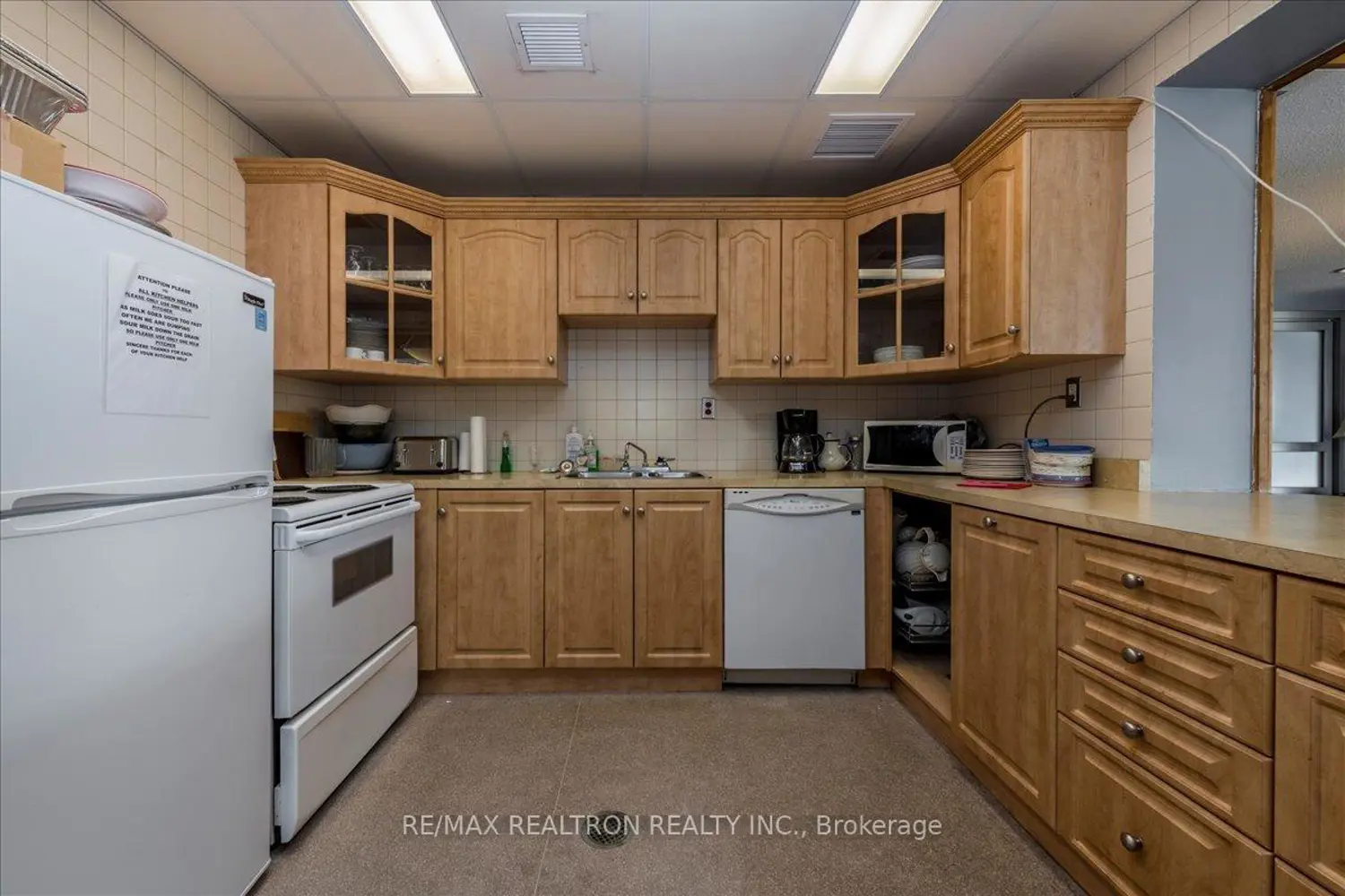 Additional image 17 of 74 Ross Street 48