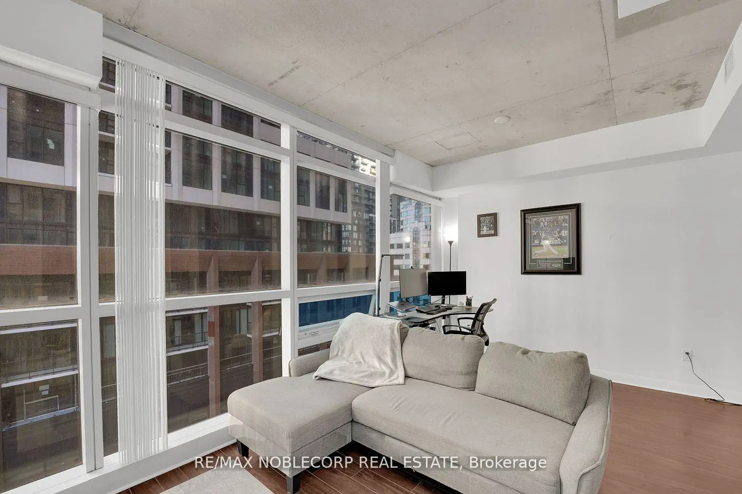 Additional image 10 of 375 King Street 810