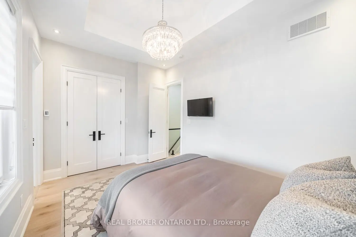 Additional image 15 of 172&174 Victoria Street