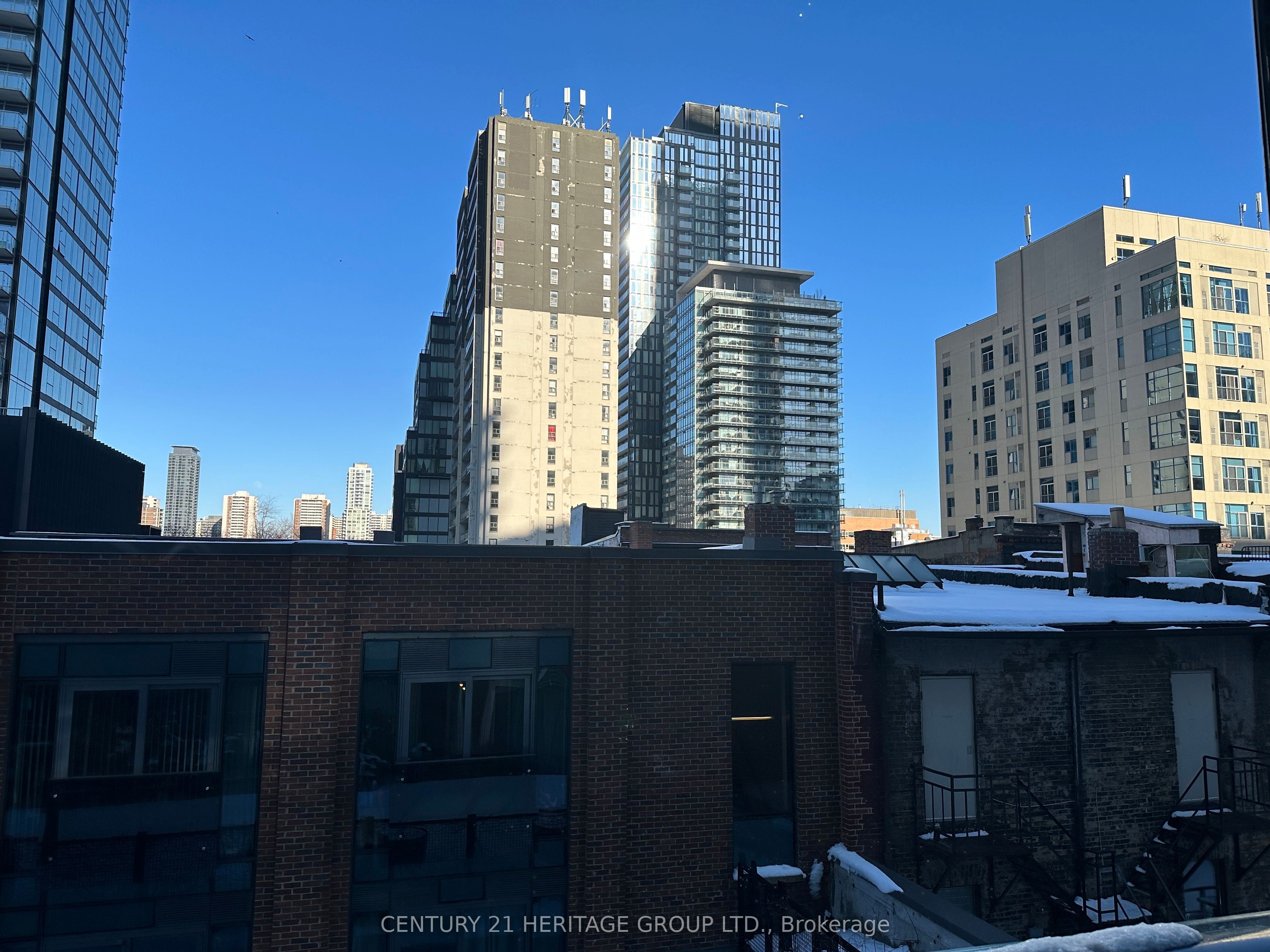 Additional image 5 of 324-5 St Joseph Street, Toronto, ON, M4Y 0B6