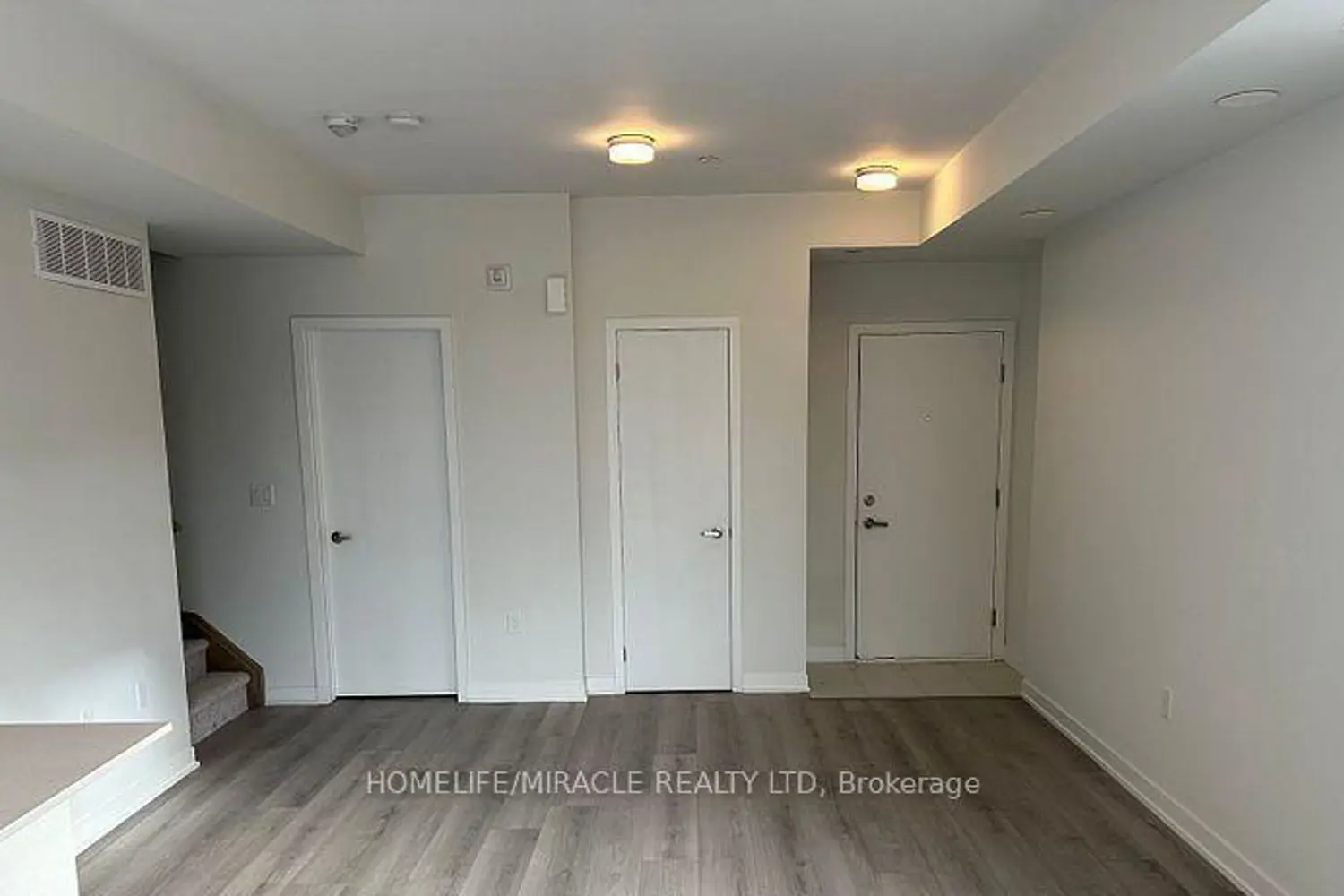 Additional image 10 of 3415 Ridgeway Drive 02