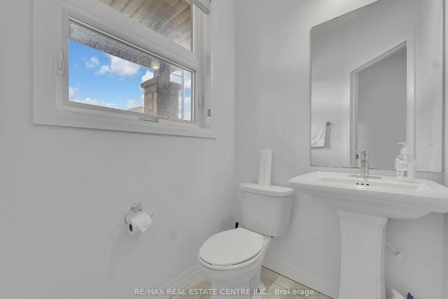 Additional image 13 of 30 Times Square Boulevard 177