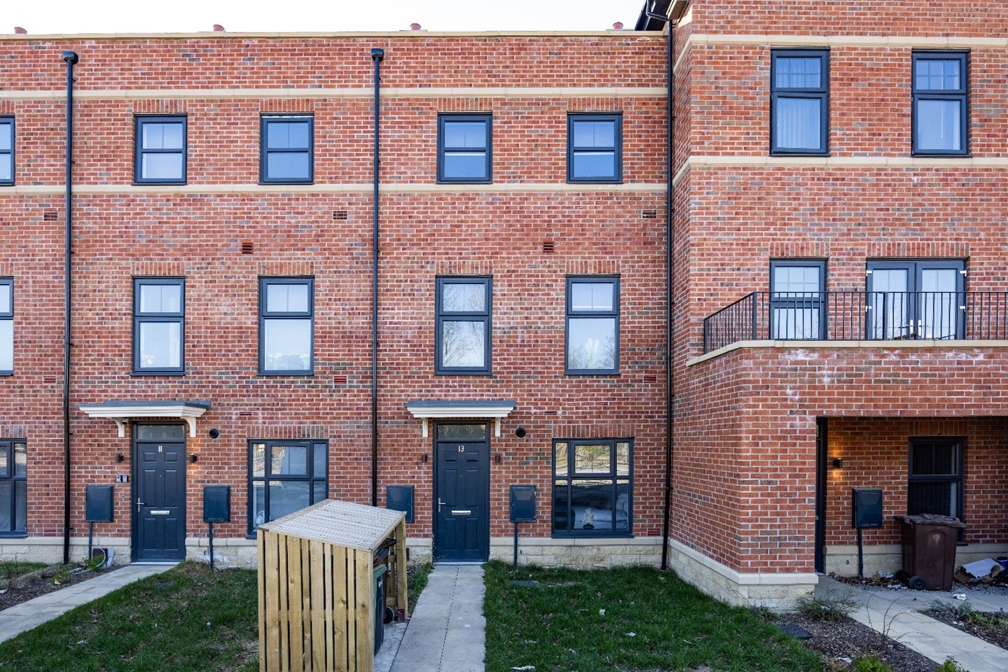 Additional image 8 of 2 Bed Flat, Acacia Garth, LS14, N1 7GU