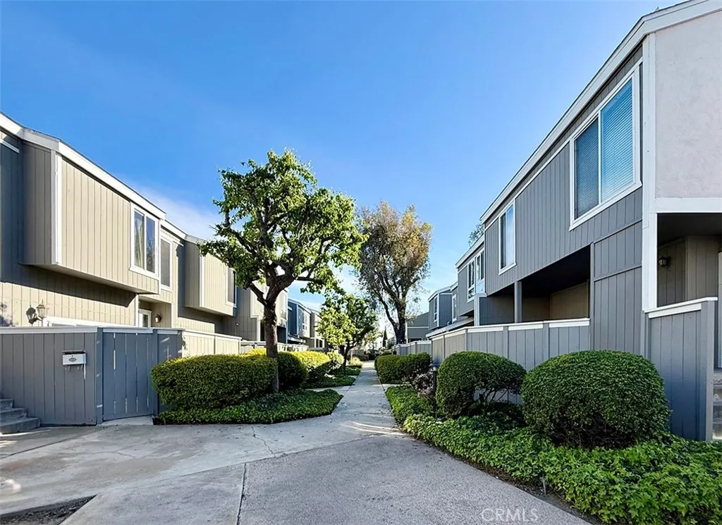 Additional image 65 of 2720 W Segerstrom Ave Unit D, Santa Ana, CA 92704