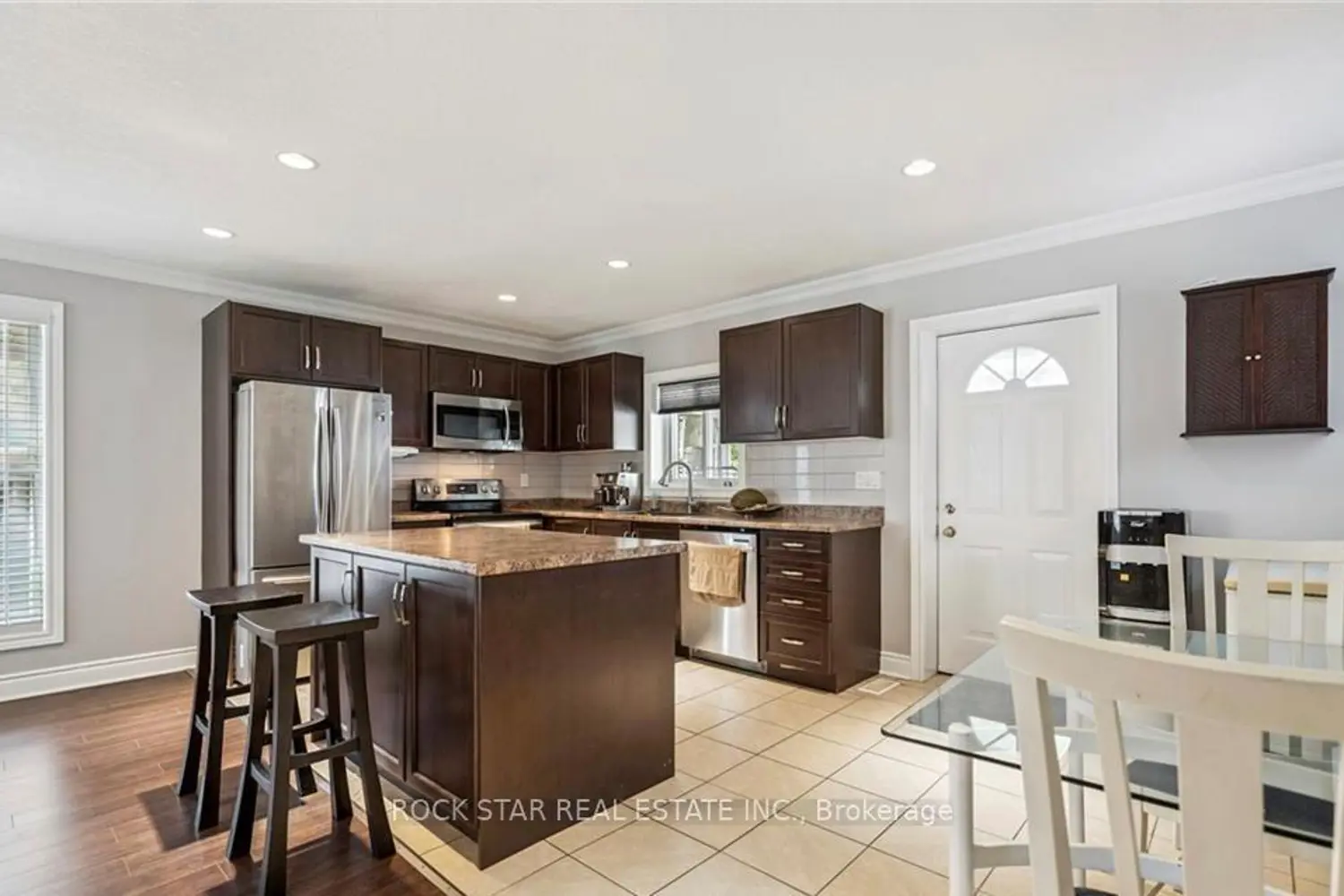 Additional image 4 of 34 Cliff Avenue