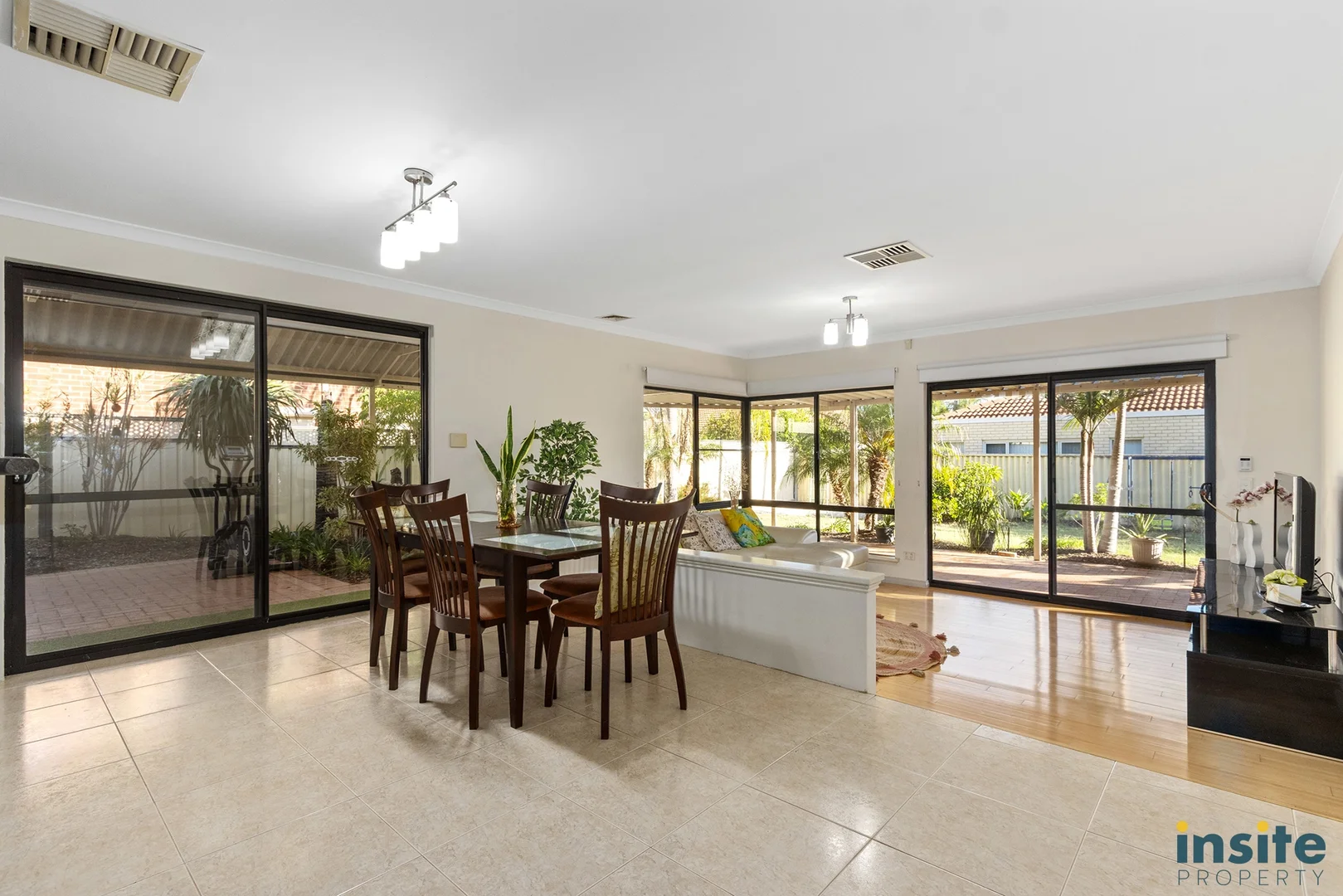 Additional image 23 of 124b Basinghall Street, East Victoria Park WA 6101