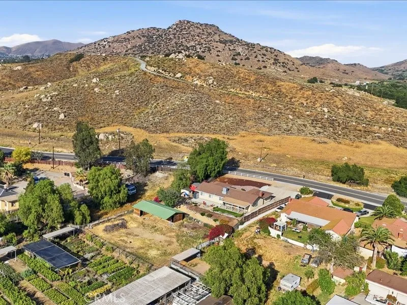 Additional image 85 of 1826 Hillside Ave, Norco, CA 92860