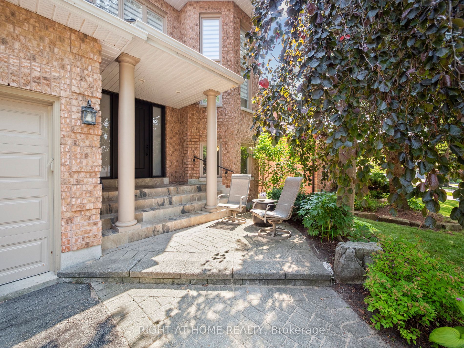 Additional image 3 of 100 Carlyle Crescent, Aurora, ON, L4G 6P7