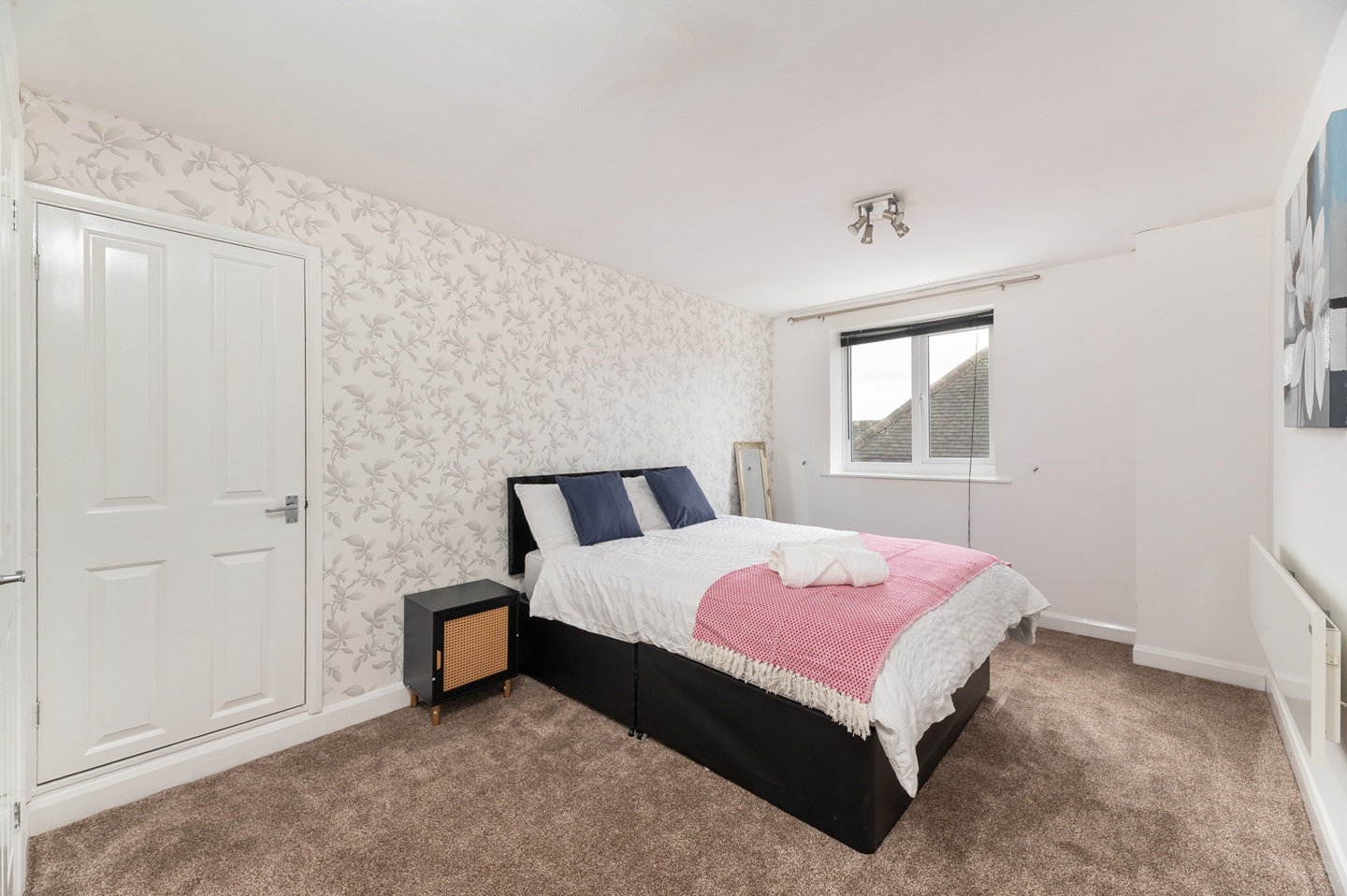 Additional image 29 of 5 Bed Detached House, Fully Furnished In North Leeds, LS17, N1 7GU