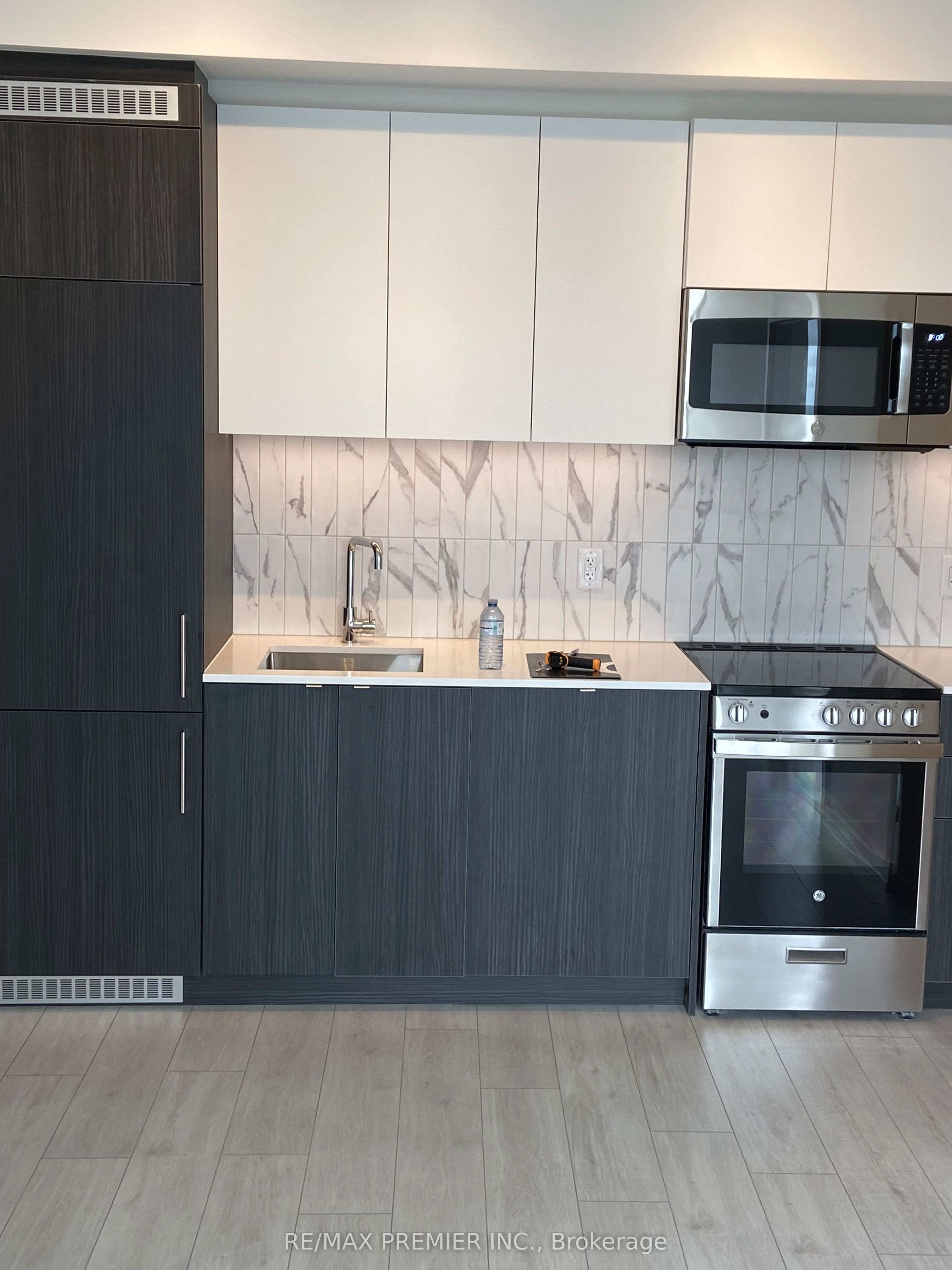 Additional image 4 of 715-500 Dupont Street, Toronto, ON, N6G 0B8