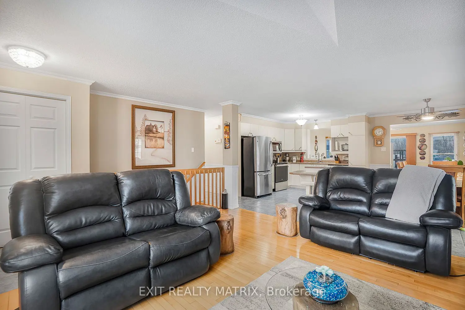 Additional image 4 of 213 Longueuil Street