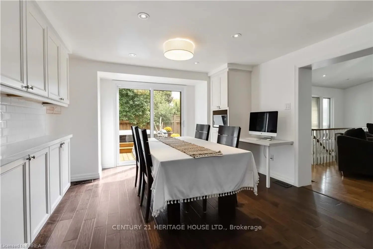 Additional image 20 of 232 Paris Road