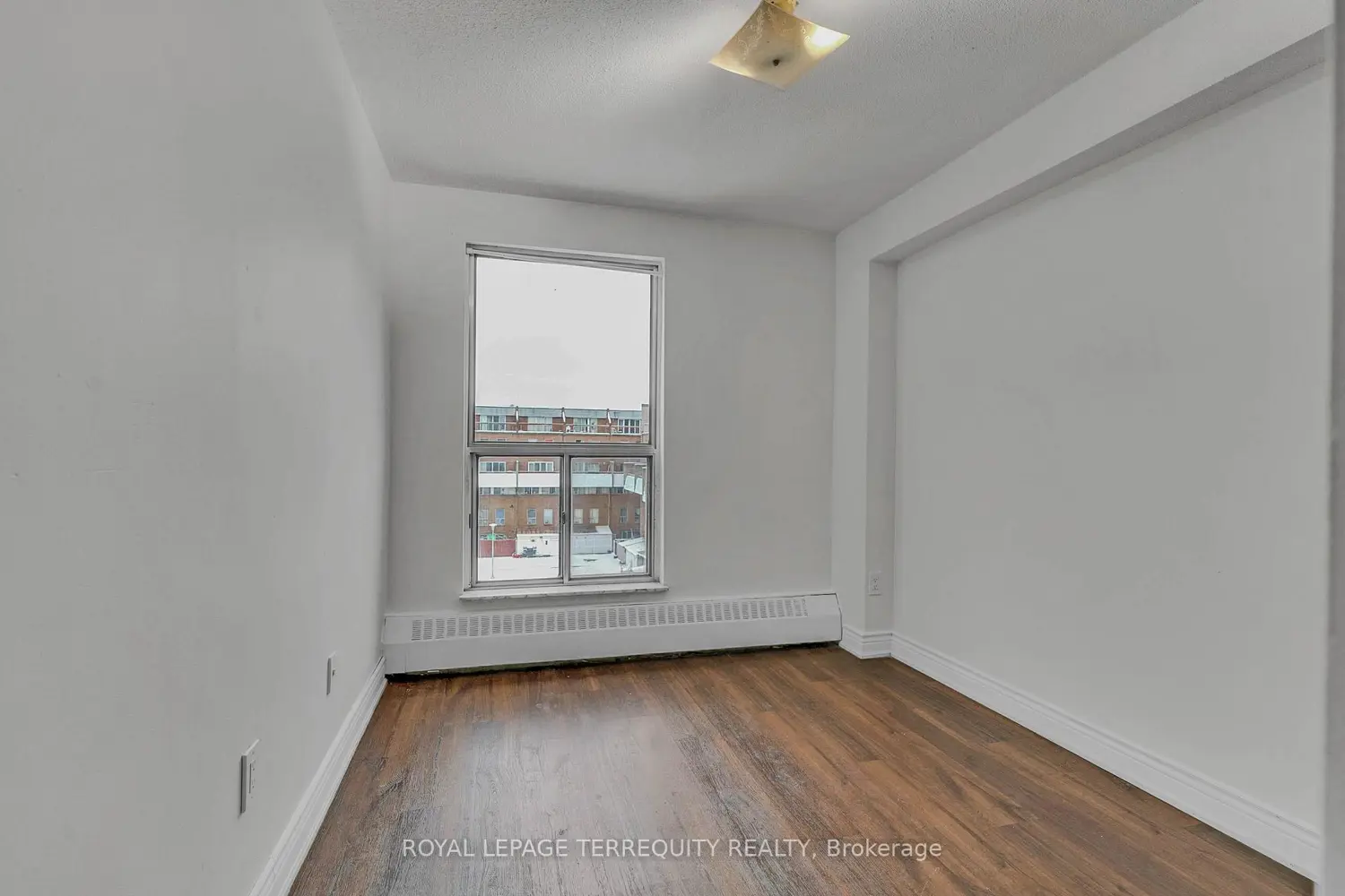 Additional image 11 of 10 Eddystone Avenue 224