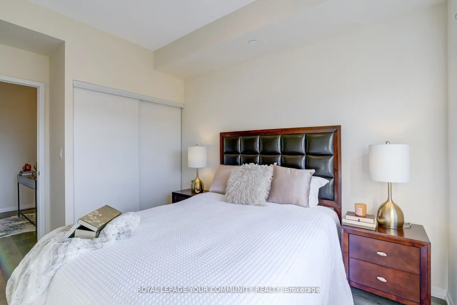 Additional image 11 of 540 Bur Oak Avenue 222