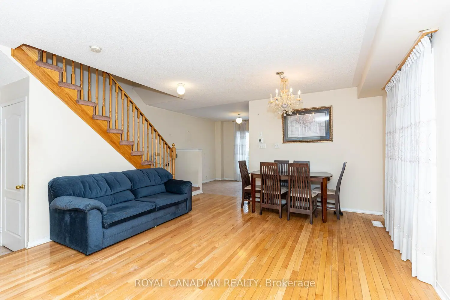 Additional image 4 of 101 Crystalview Crescent