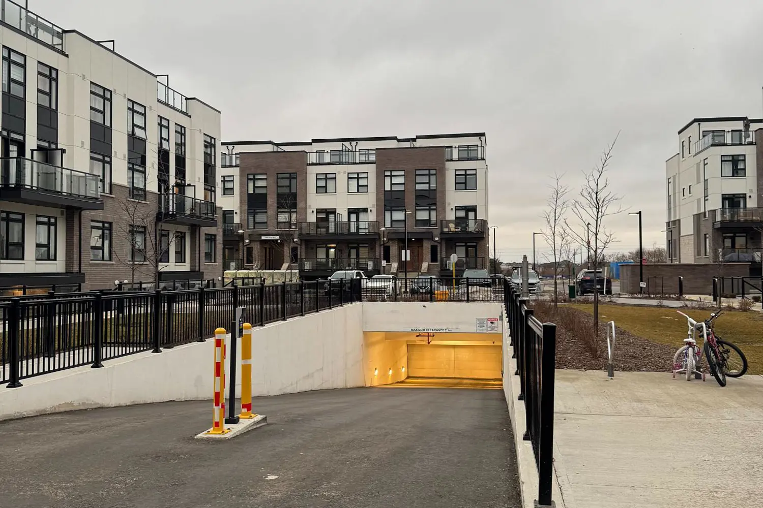 Additional image 18 of 1577 Rose Way 101