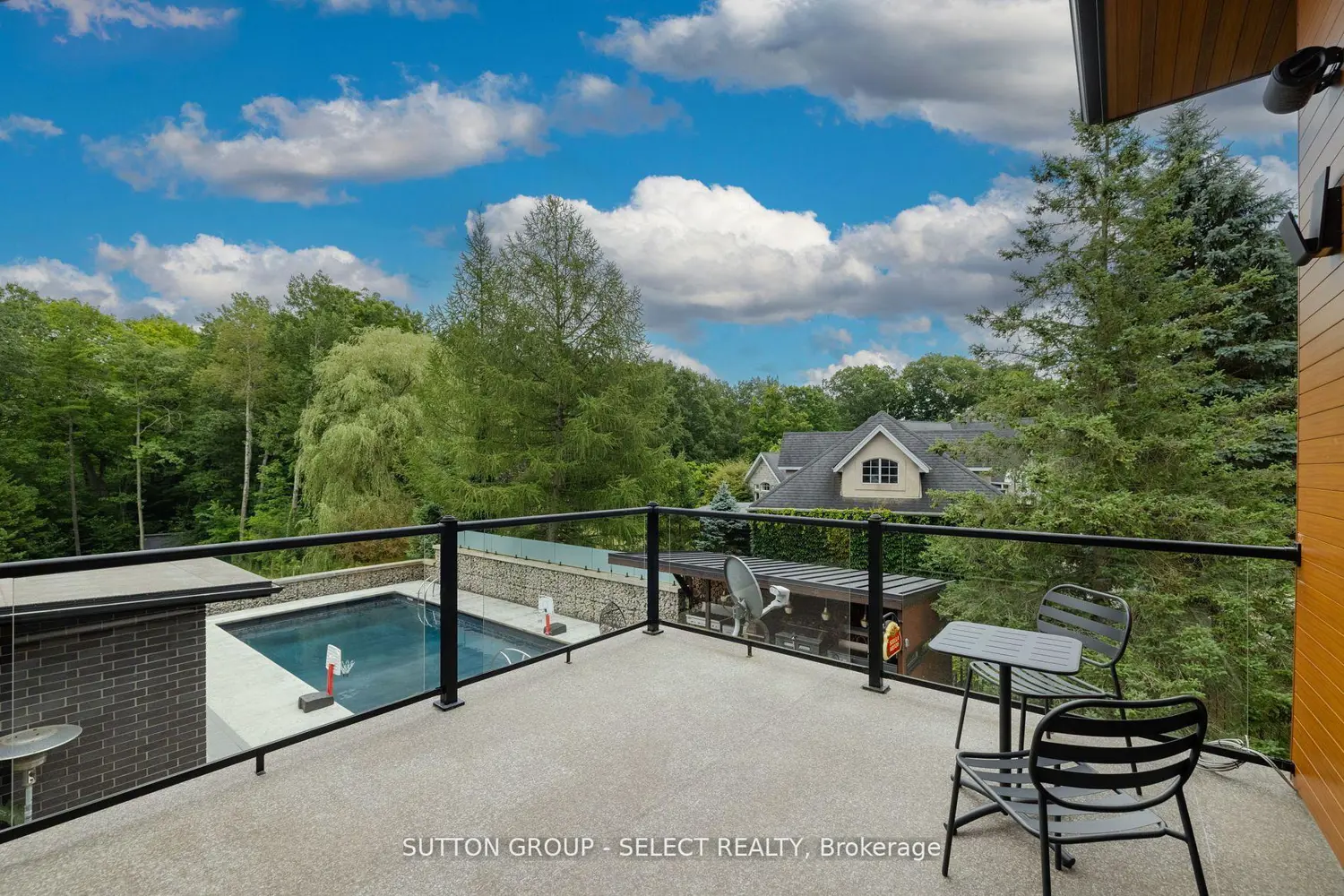 Additional image 13 of 9385 Elviage Drive