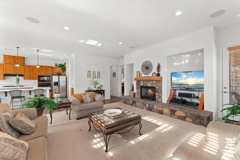 Additional image 85 of 241 Melbourne Glen, Escondido, CA 92026