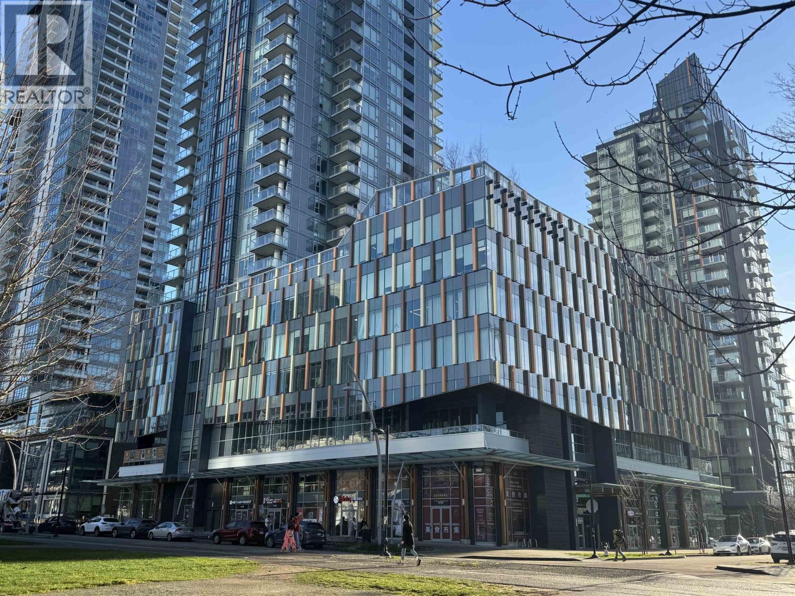 Additional image 2 of 413-6378 Silver Avenue, Burnaby, BC, V5H0J2
