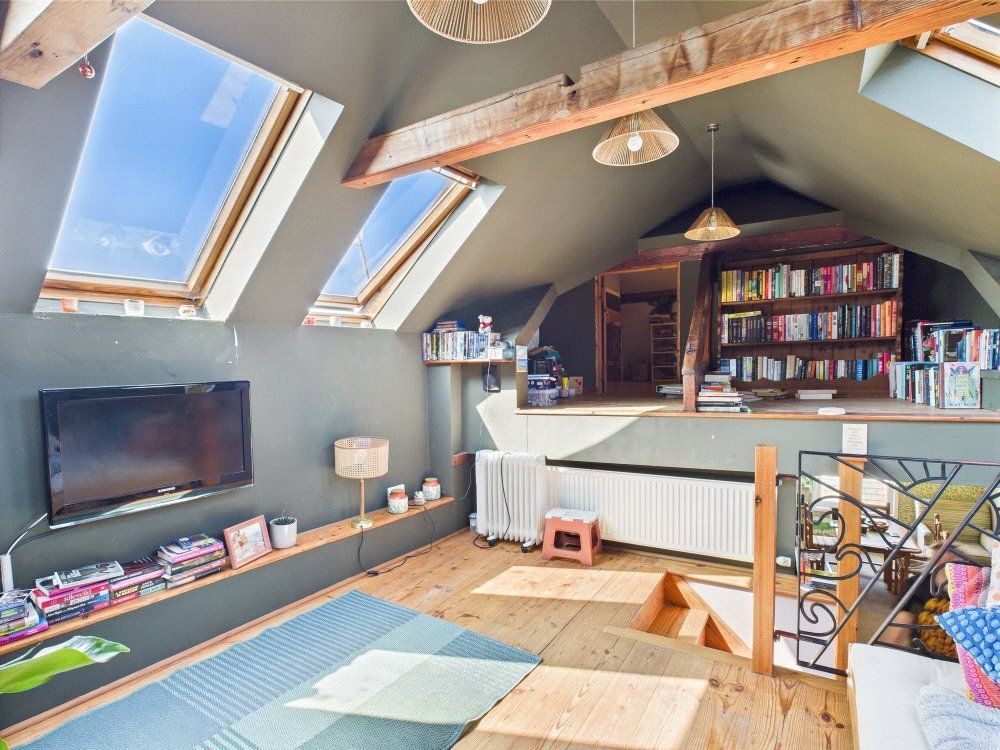 Additional image 8 of 2 bed flat for saleMarket Street, Stratton, Bude EX23