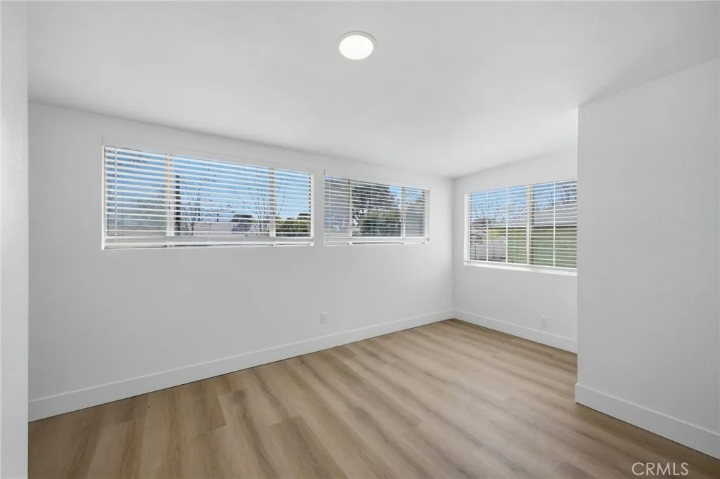 Additional image 129 of 661 N 4th St, Banning, CA 92220