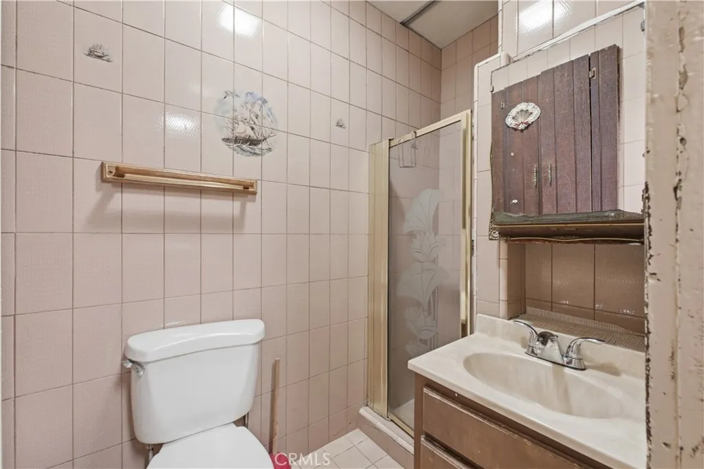 Additional image 57 of 1720 Orchard Ave, Los Angeles, CA 90006