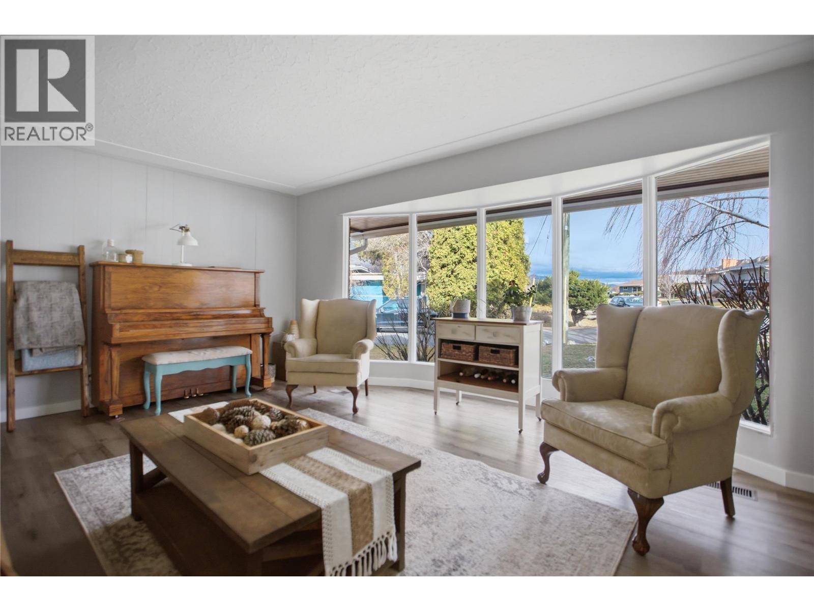 Additional image 3 of 1834 Russet Wynd, Kamloops, BC, V2C4N5